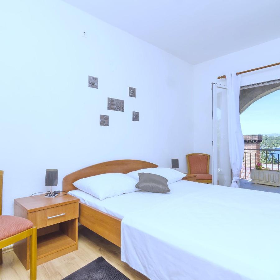 Apartments Vitorin Sobra Екстер'єр фото