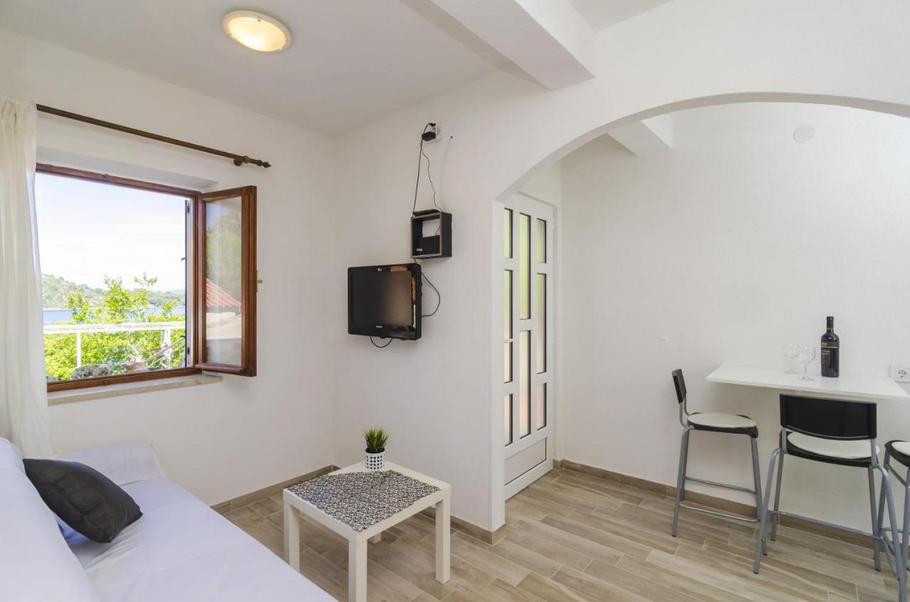 Apartments Vitorin Sobra Екстер'єр фото