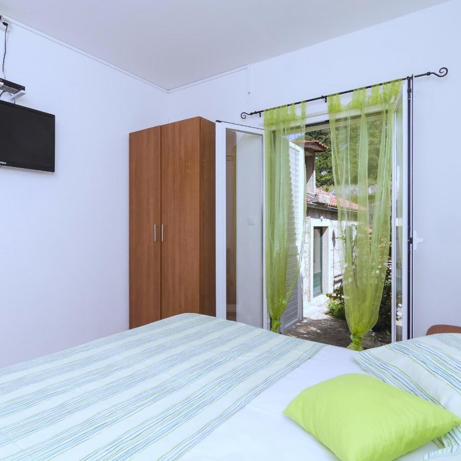 Apartments Vitorin Sobra Екстер'єр фото